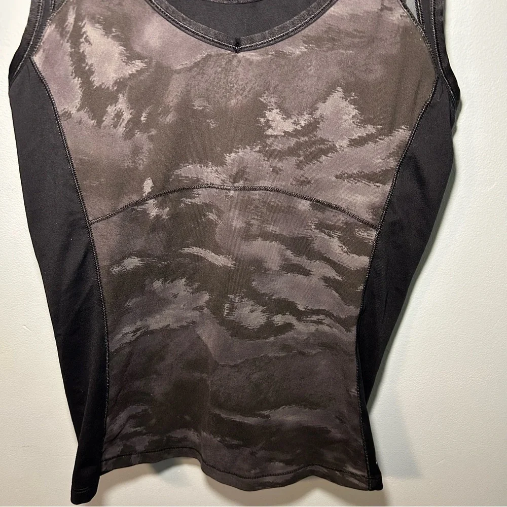 Alo Yoga Black & Gray Camo Athletic Tank Top Size Small